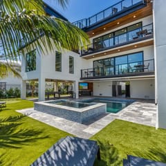 Lido Luxe Estate