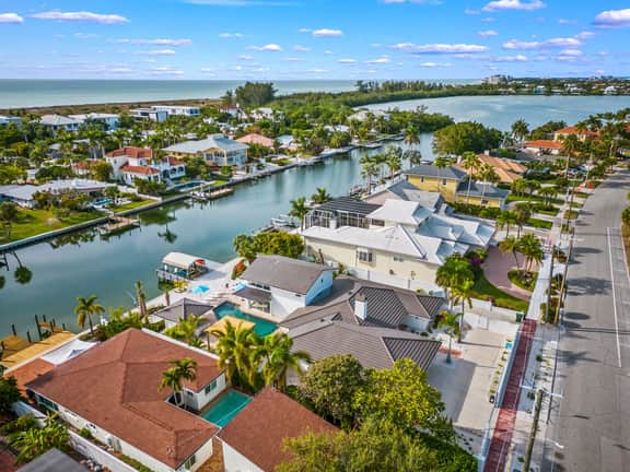 Manatee Cove